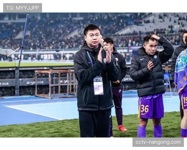 于根伟称津门虎内援引进力度大，年轻球员具备登场能力