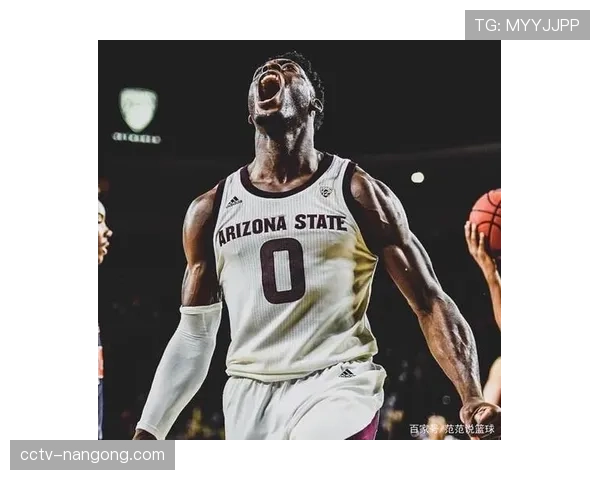 人物特写:防守专家多尔特,如何从落选秀成长为雷霆外线大闸 人物特写:防守专家多尔特,如何从落选秀成长为雷霆外线大闸